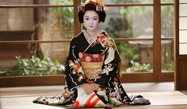 trang-phuc-kimono-truyen-thong-cua-nhat-ban