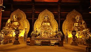 Pho tượng Phật lớn nhất
